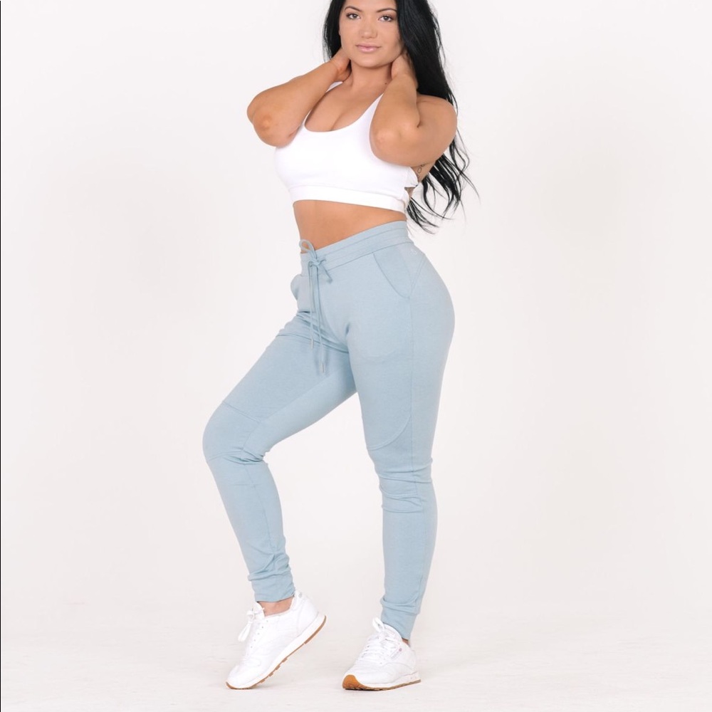 Buffbunny Jasmine Jogger In Volcano Size S
